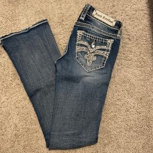 Ligeia rock revivals